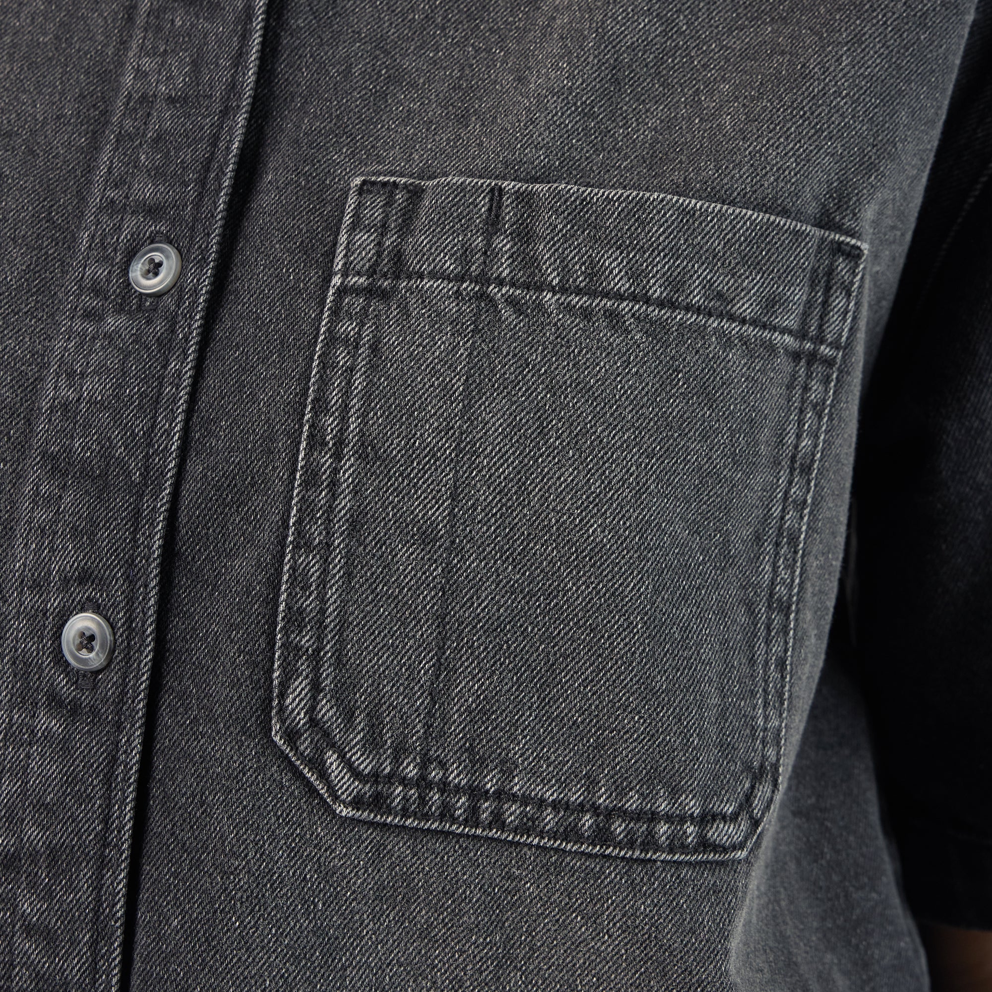 Women's Cropped Denim Work Shirt