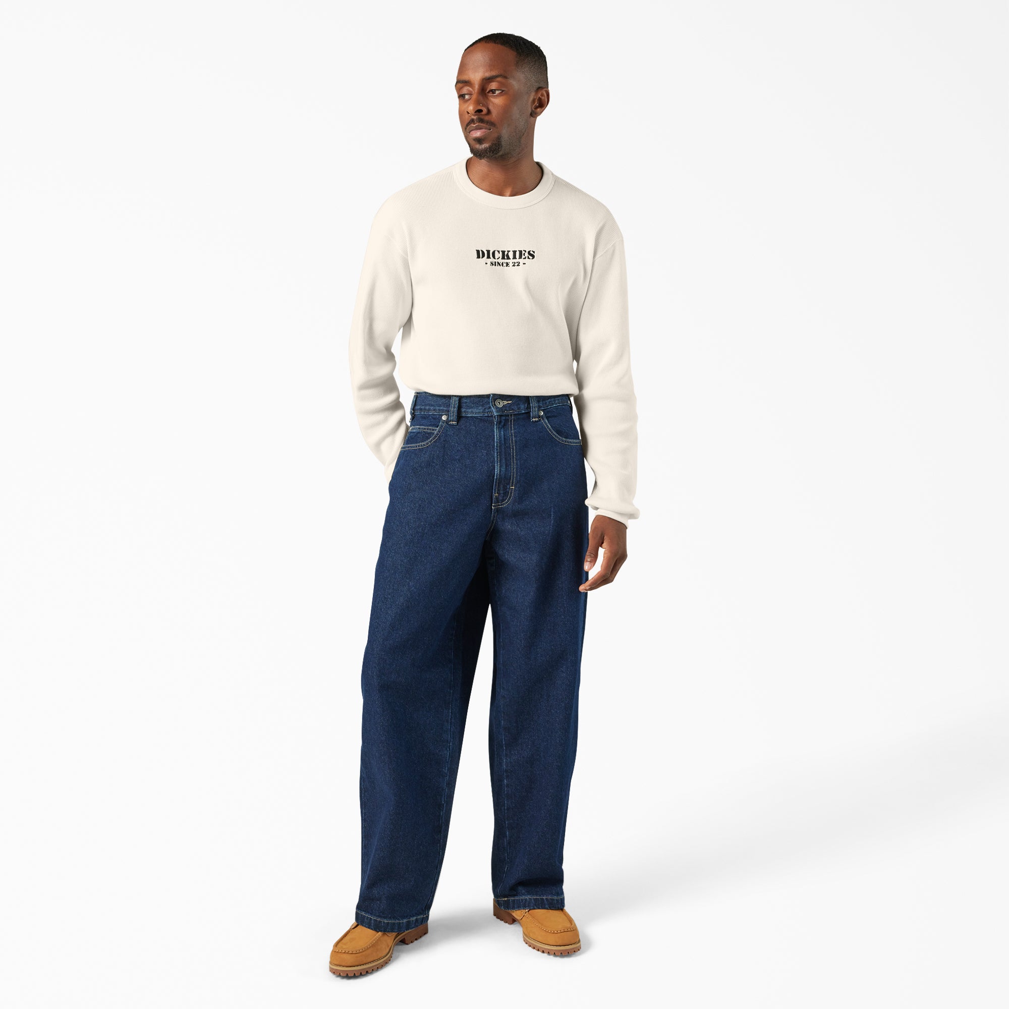 Hilham Loose Fit Jeans