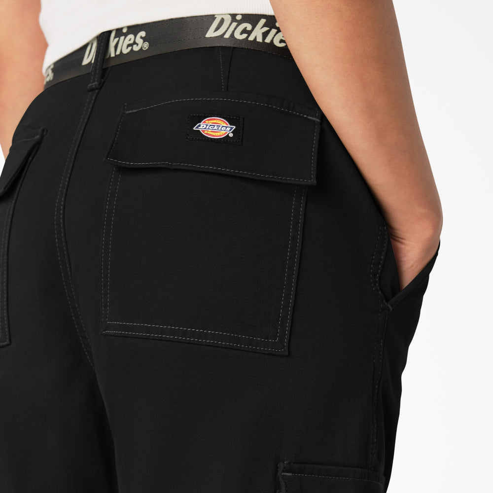 Women's Relaxed Fit Contrast Stitch Cropped Cargo Pants